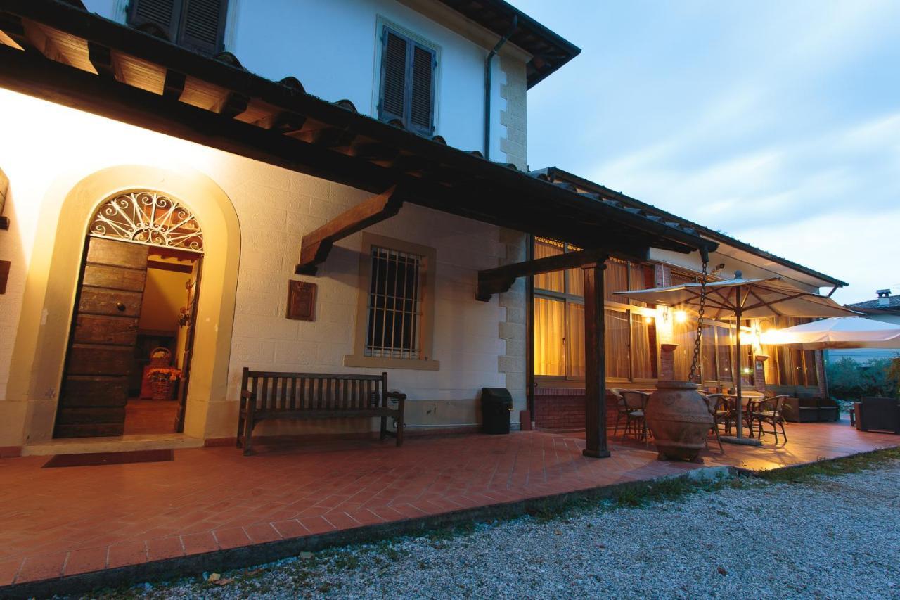 Hotel Giuly Torre del Lago Puccini Luaran gambar