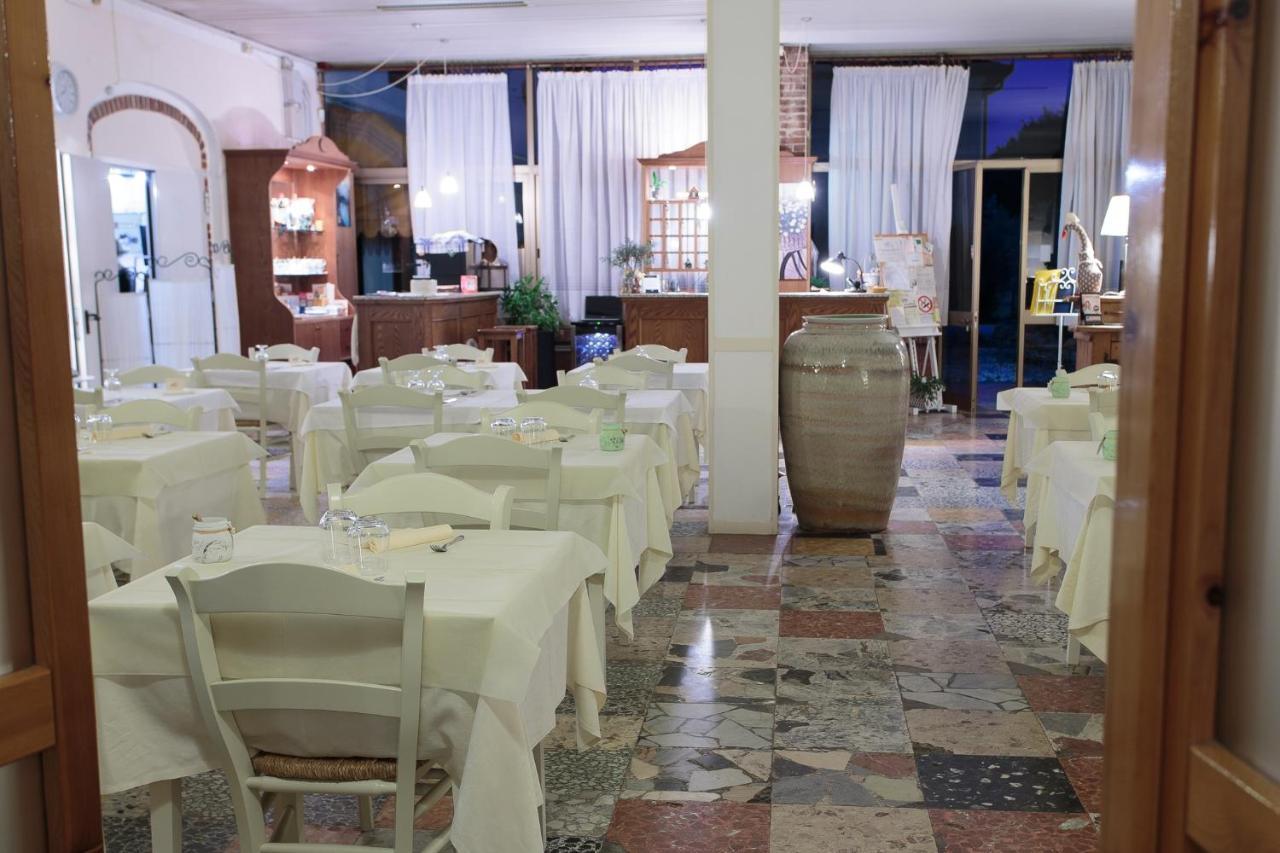 Hotel Giuly Torre del Lago Puccini Luaran gambar